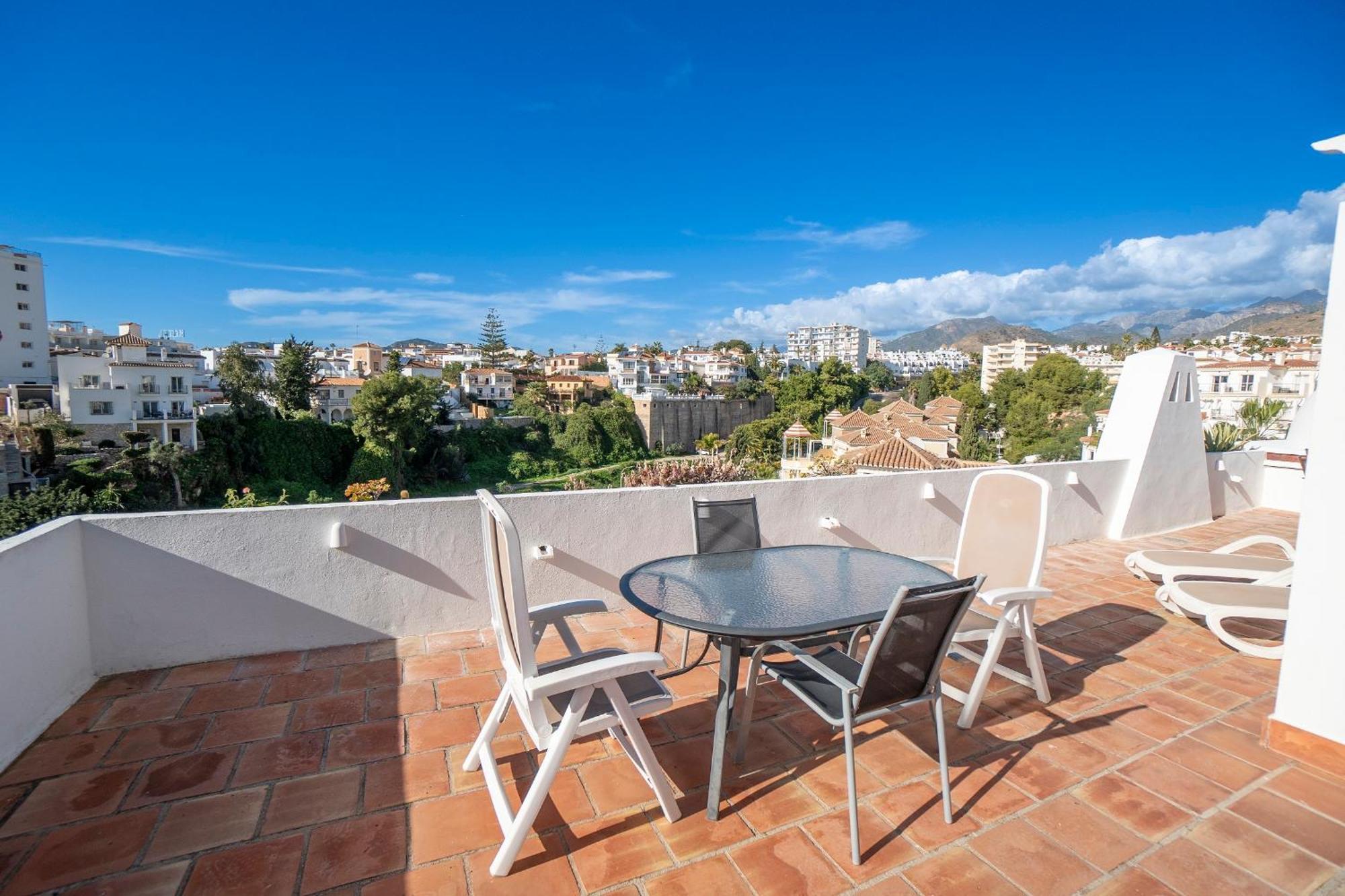 Residensol 13 Menyber Appartement Nerja Buitenkant foto